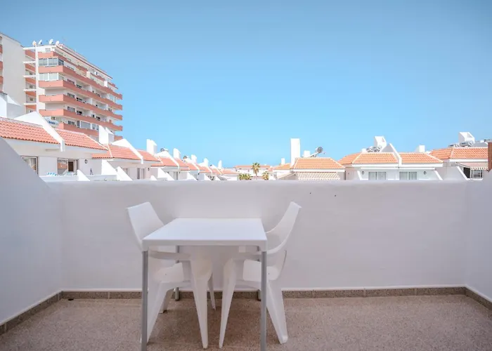 Apartment Las Floritas Las Americas